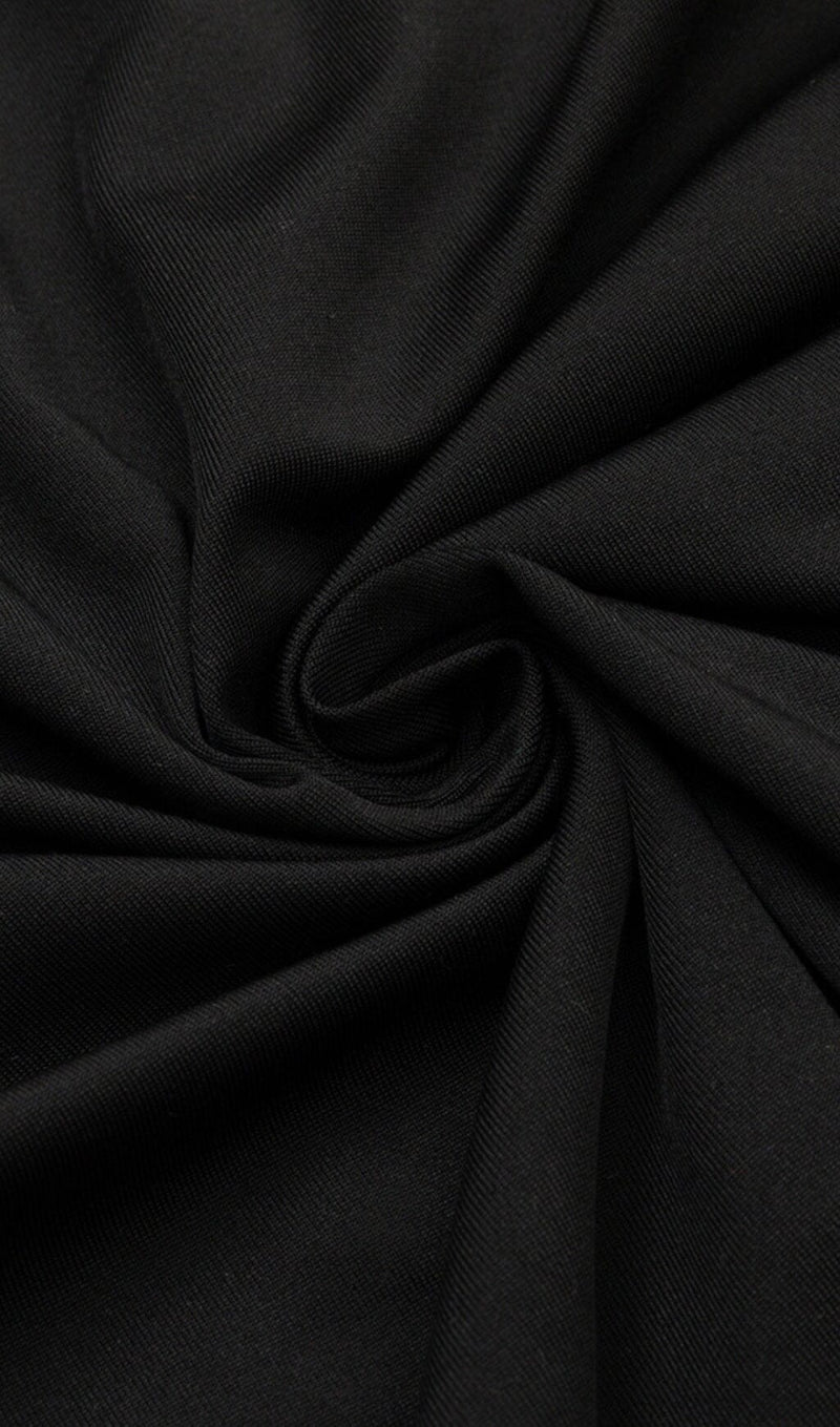 RUFFLE HIGH-LOW DRESS IN BLACK