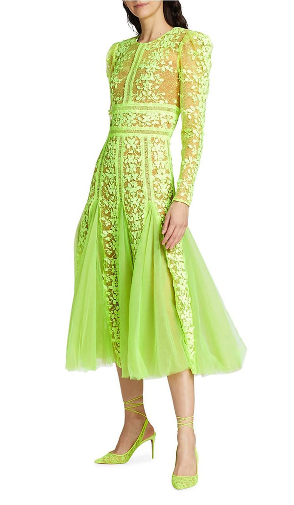 LACE PLATED MIDI DRESS IN GREEN