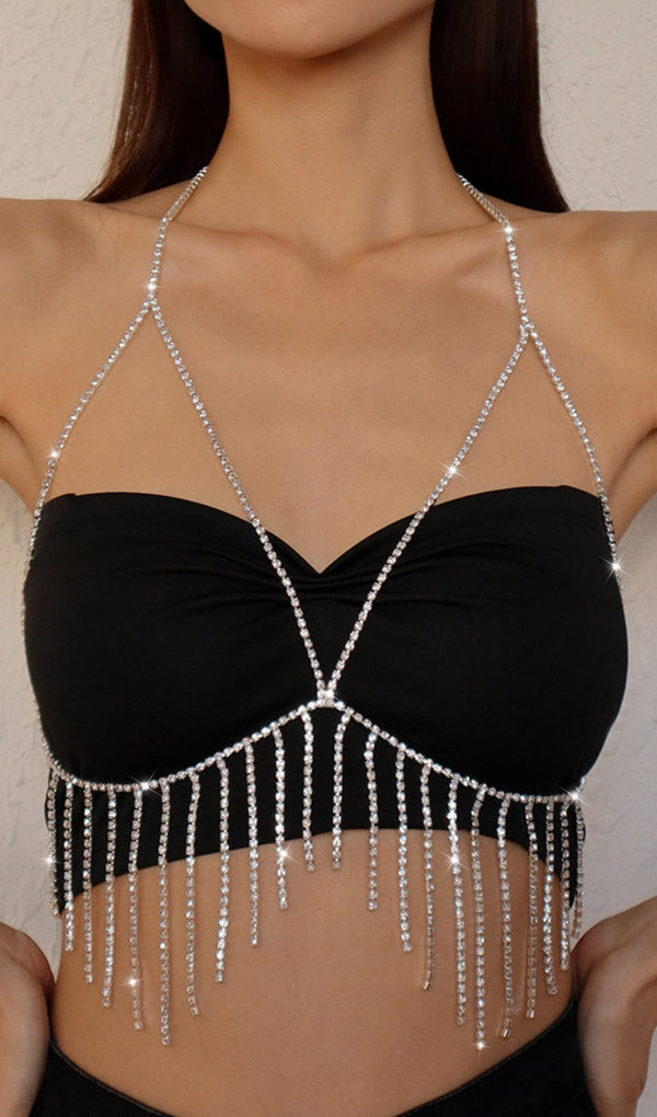 TASSEL AND DIAMOND CHEST CHAIN IN SILVER