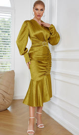 LONG SLEEVES RUCHED MIDI DRESS IN YELLOW
