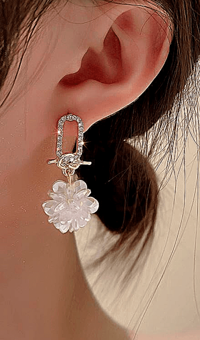 FLOWER MICRO-INLAID AND KNOTTED GEOMETRIC EARRINGS